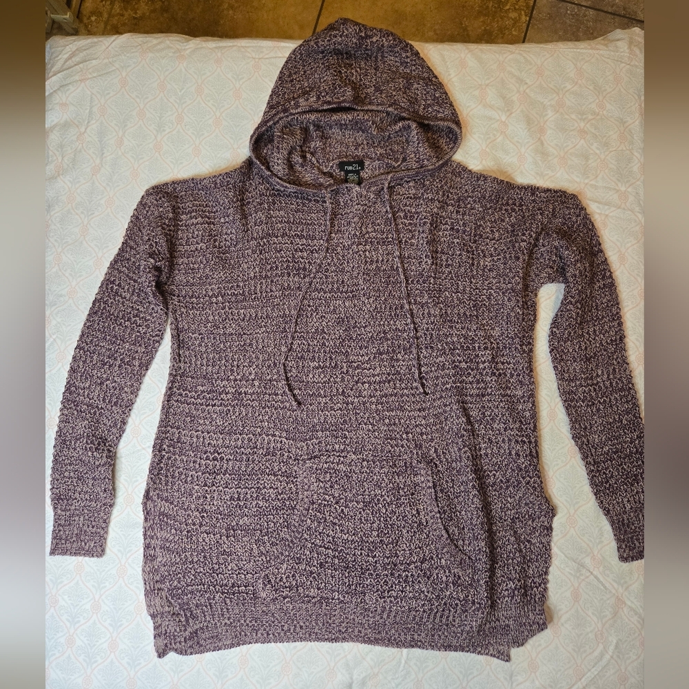 NWOT Rue 21 Lightweight Sweater